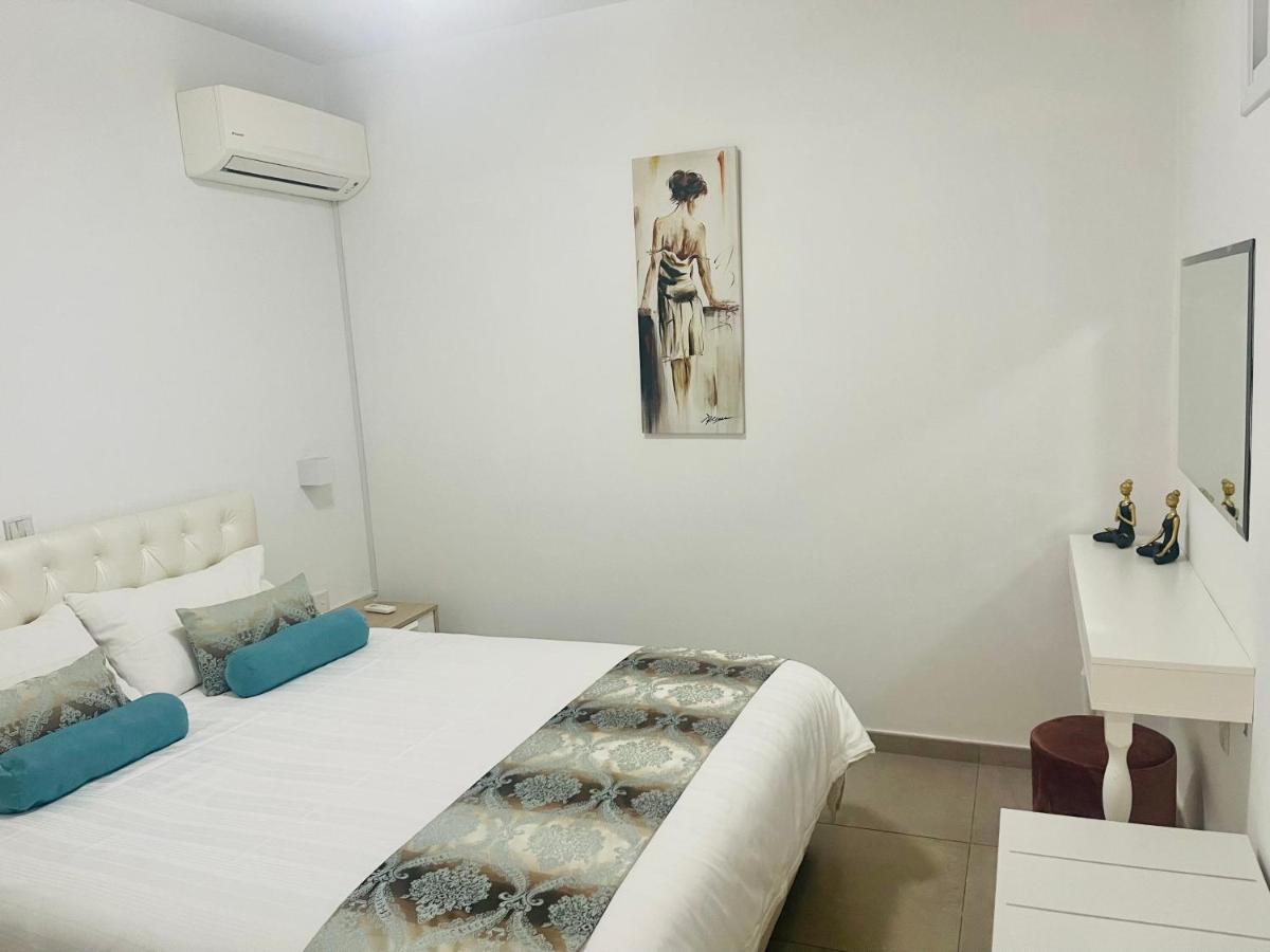 Riverside Suite كالوبانايوتيس المظهر الخارجي الصورة
