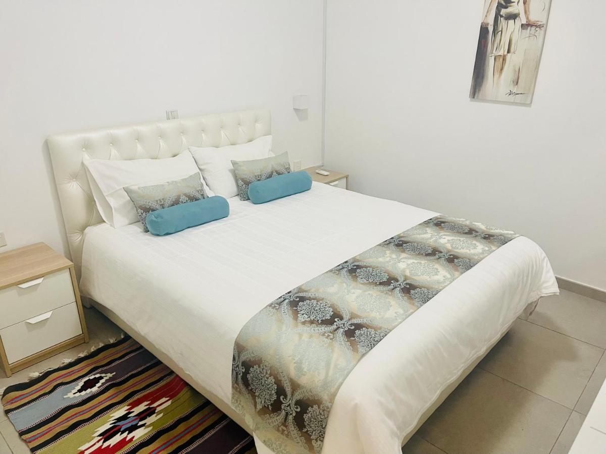 Riverside Suite كالوبانايوتيس المظهر الخارجي الصورة