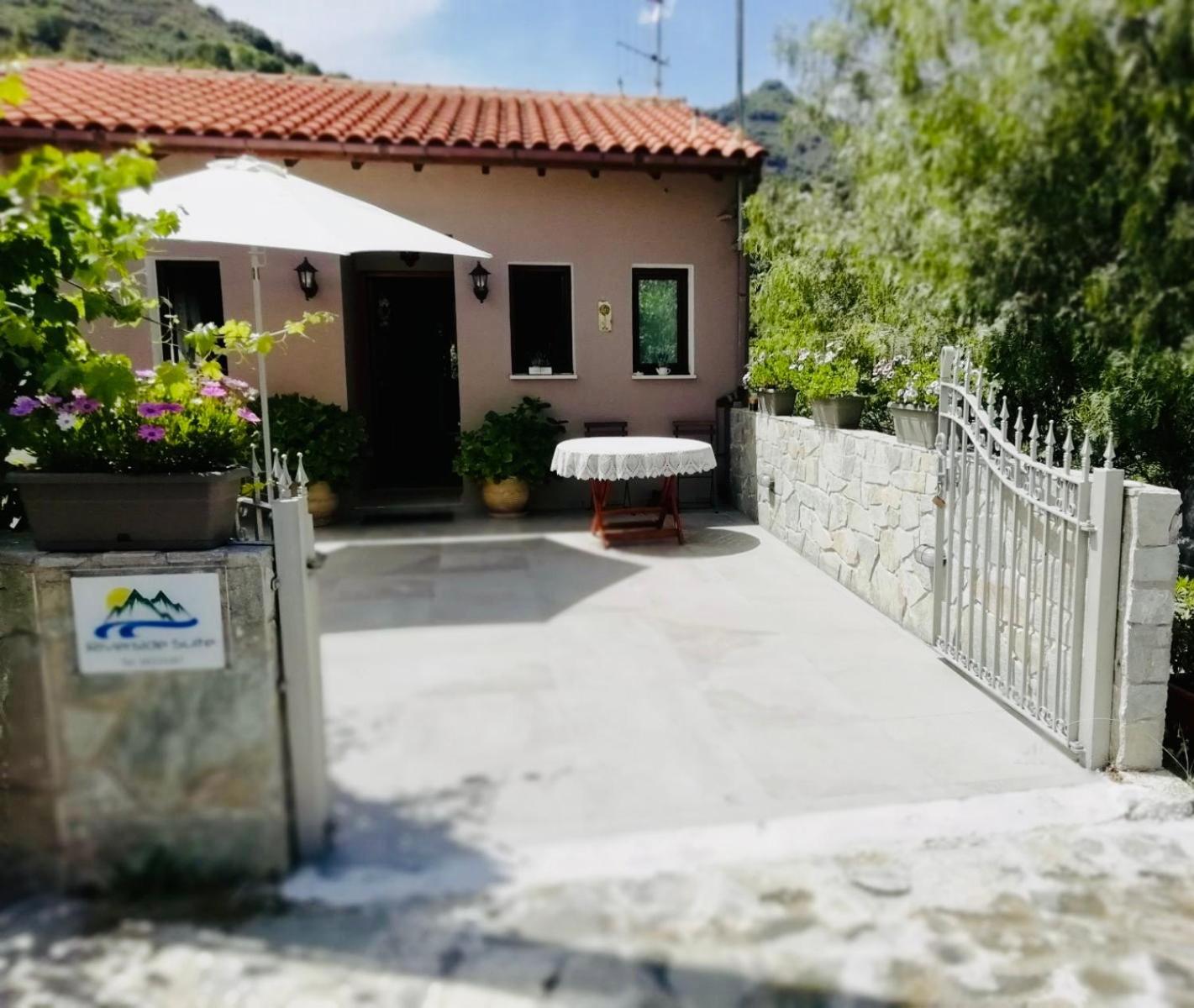 Riverside Suite كالوبانايوتيس المظهر الخارجي الصورة